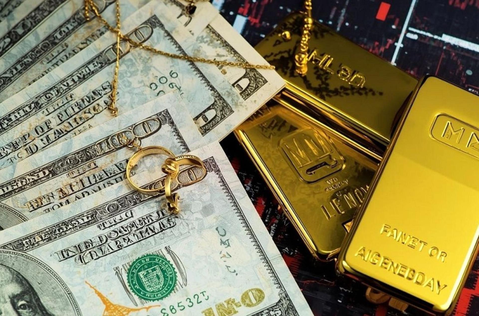 طلا و دلار