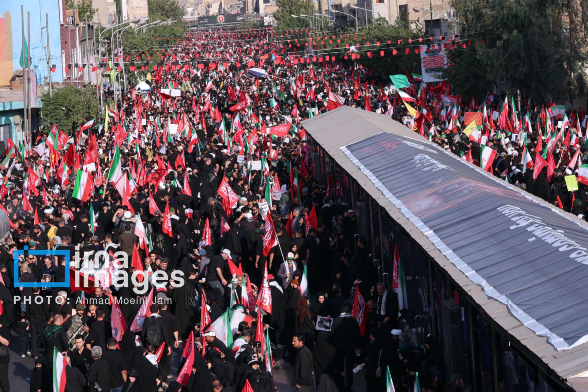 تشییع پیکر آیت الله خامنه ای