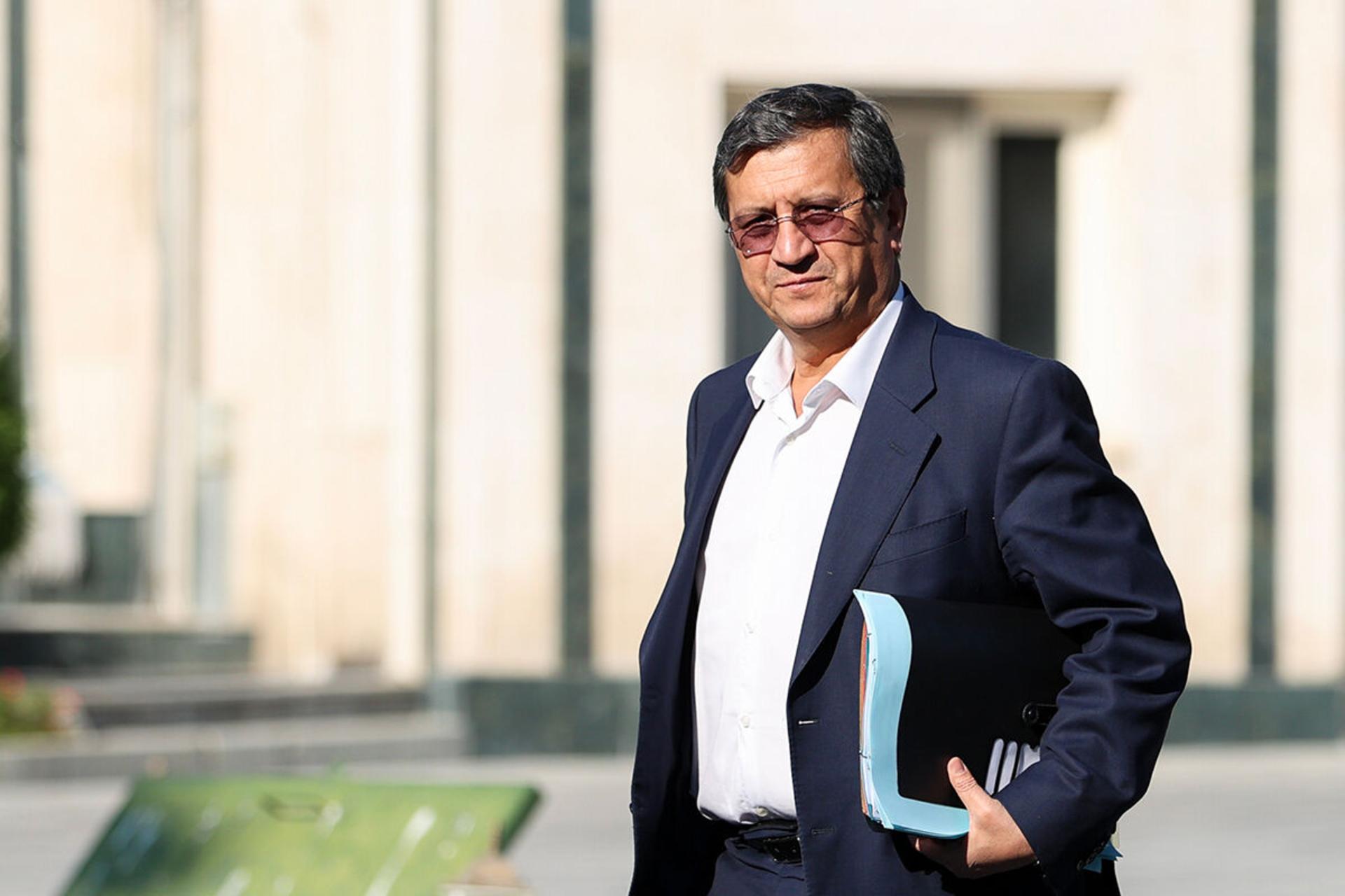 عبدالناصر همتی