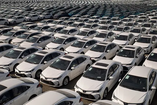 خودروی وارداتی