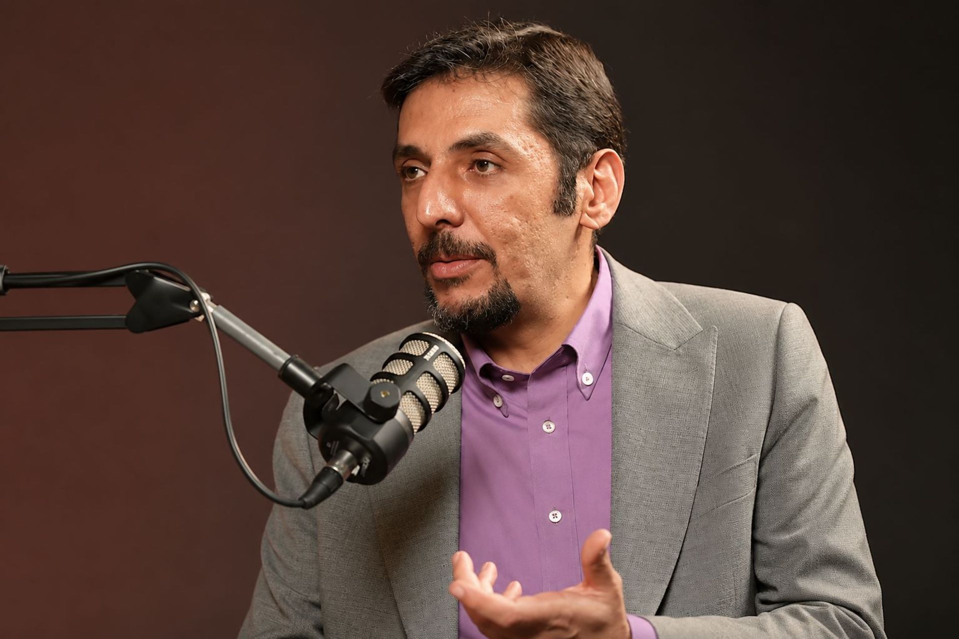 نوید رئیسی