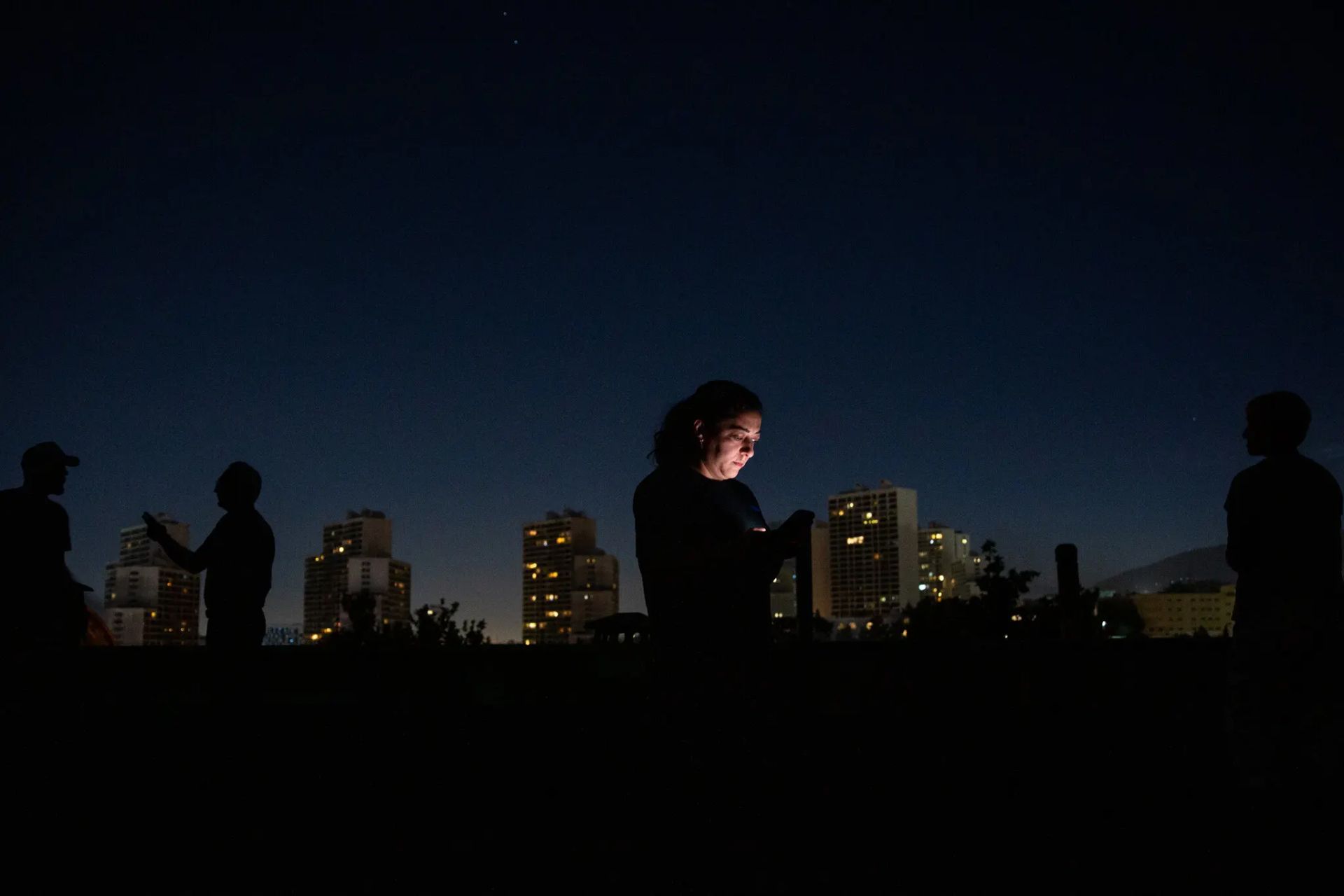 خاموشی قطع اینترنت برق رفتن