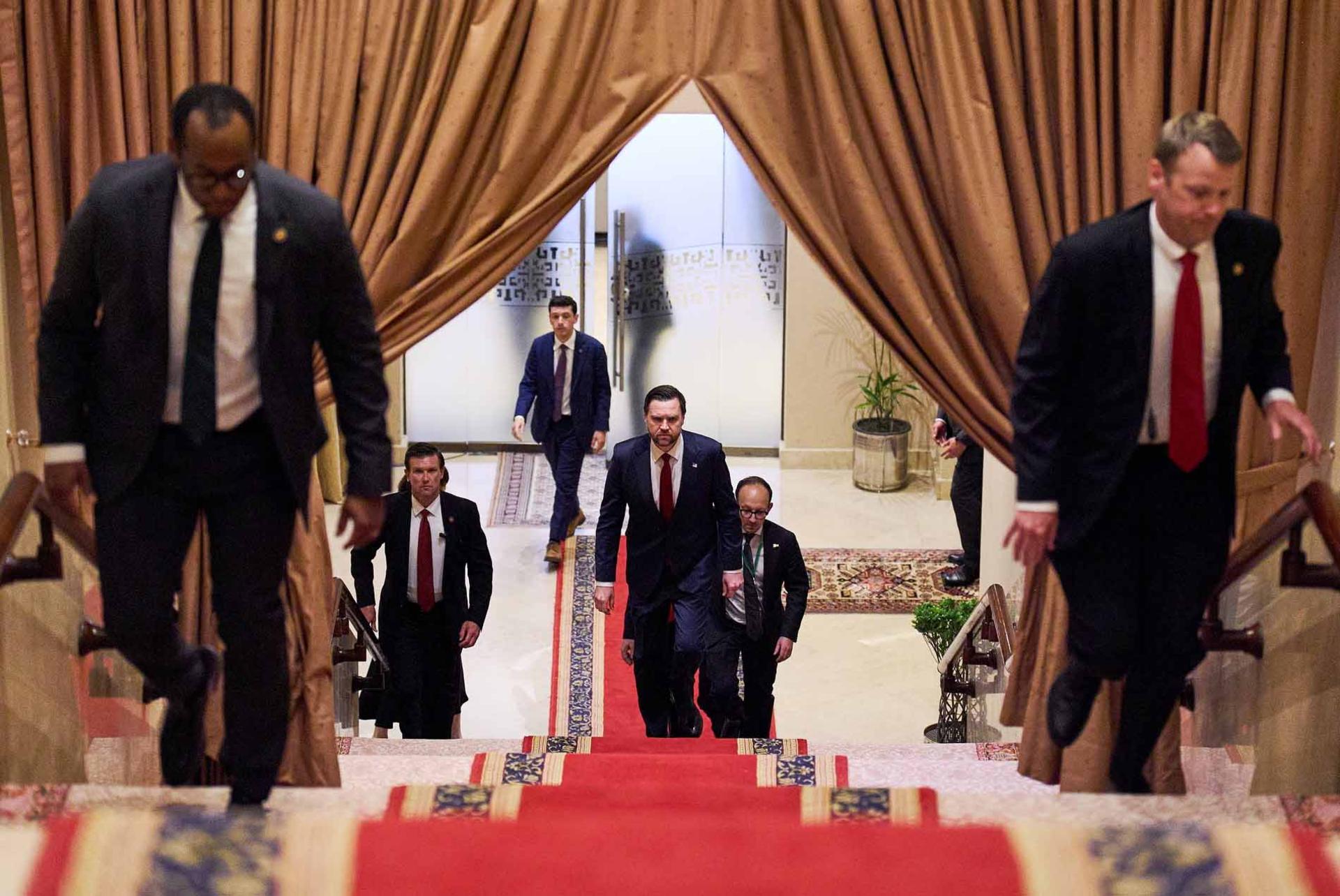 ونس در مذاکرات اسلام آباد