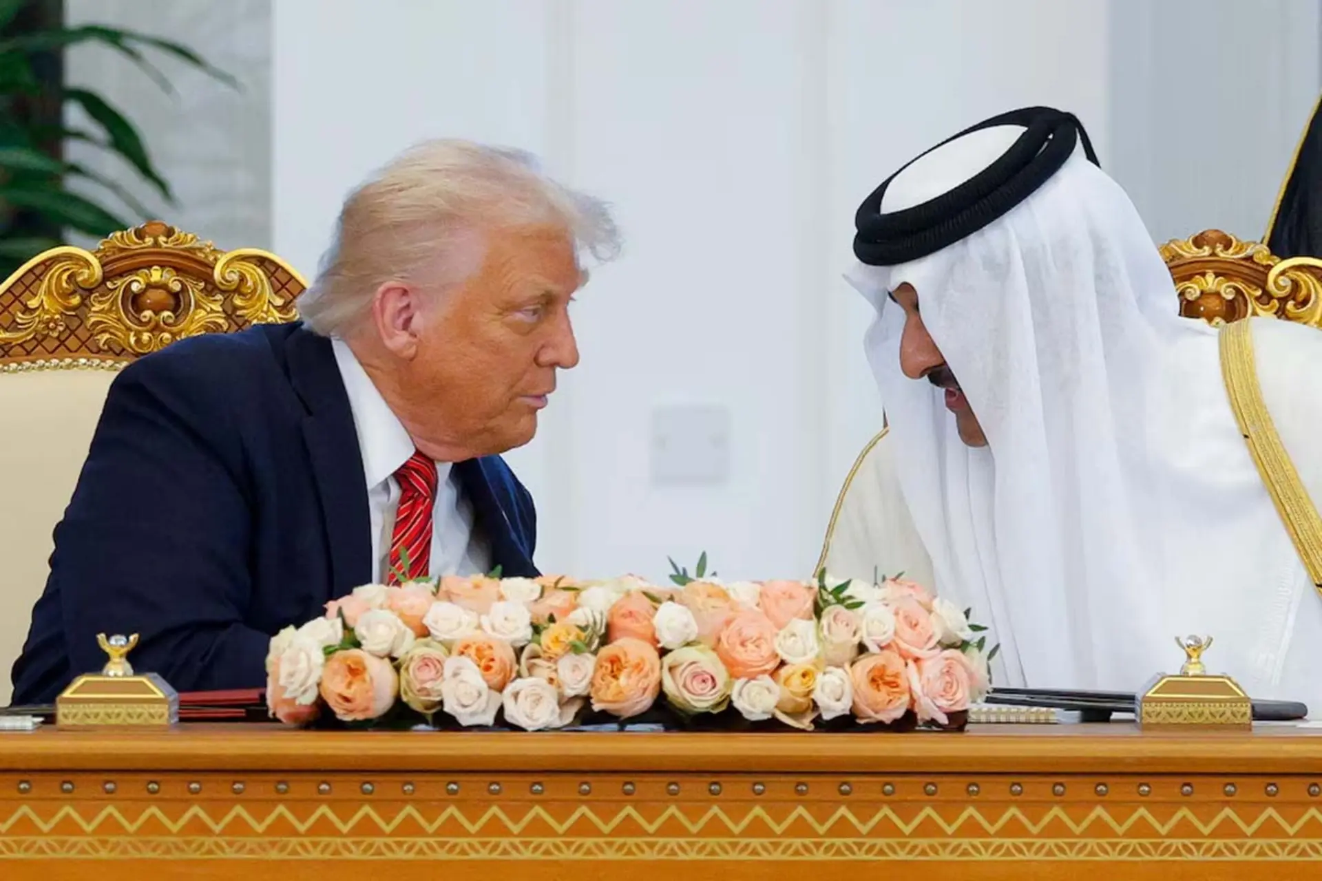 دونالد ترامپ و امیر قطر