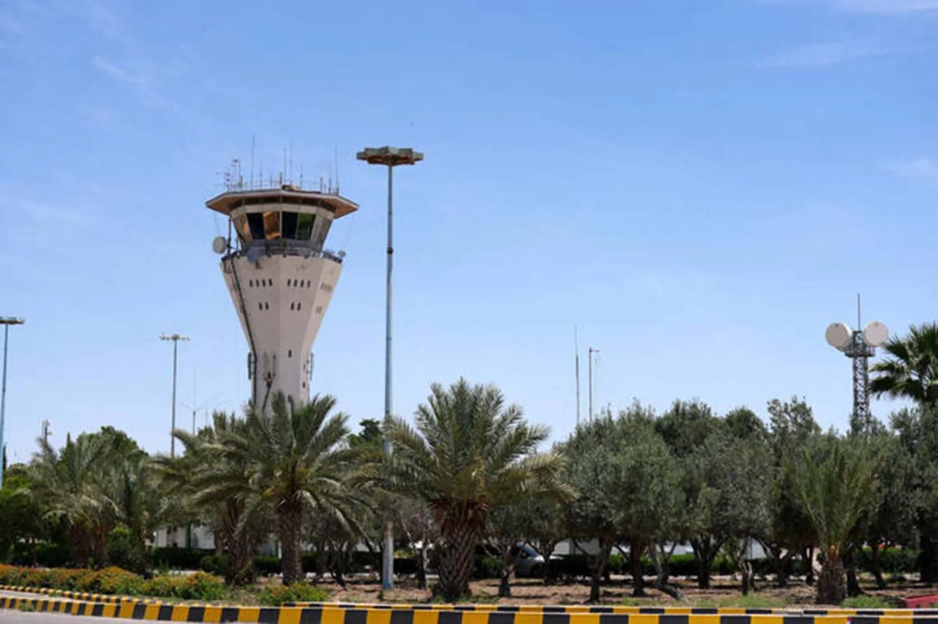 فرودگاه دمشق