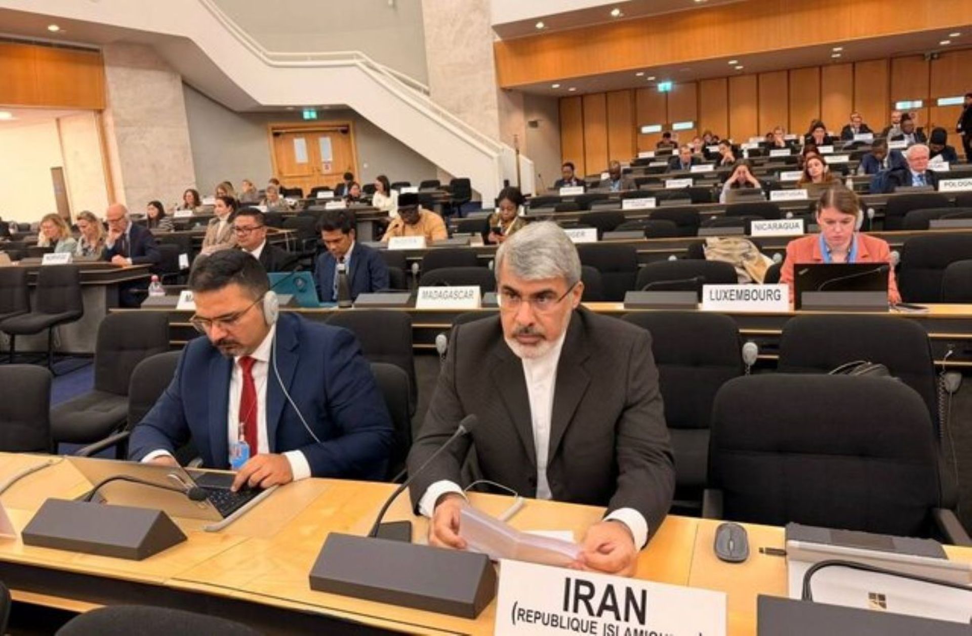 علی بحرینی