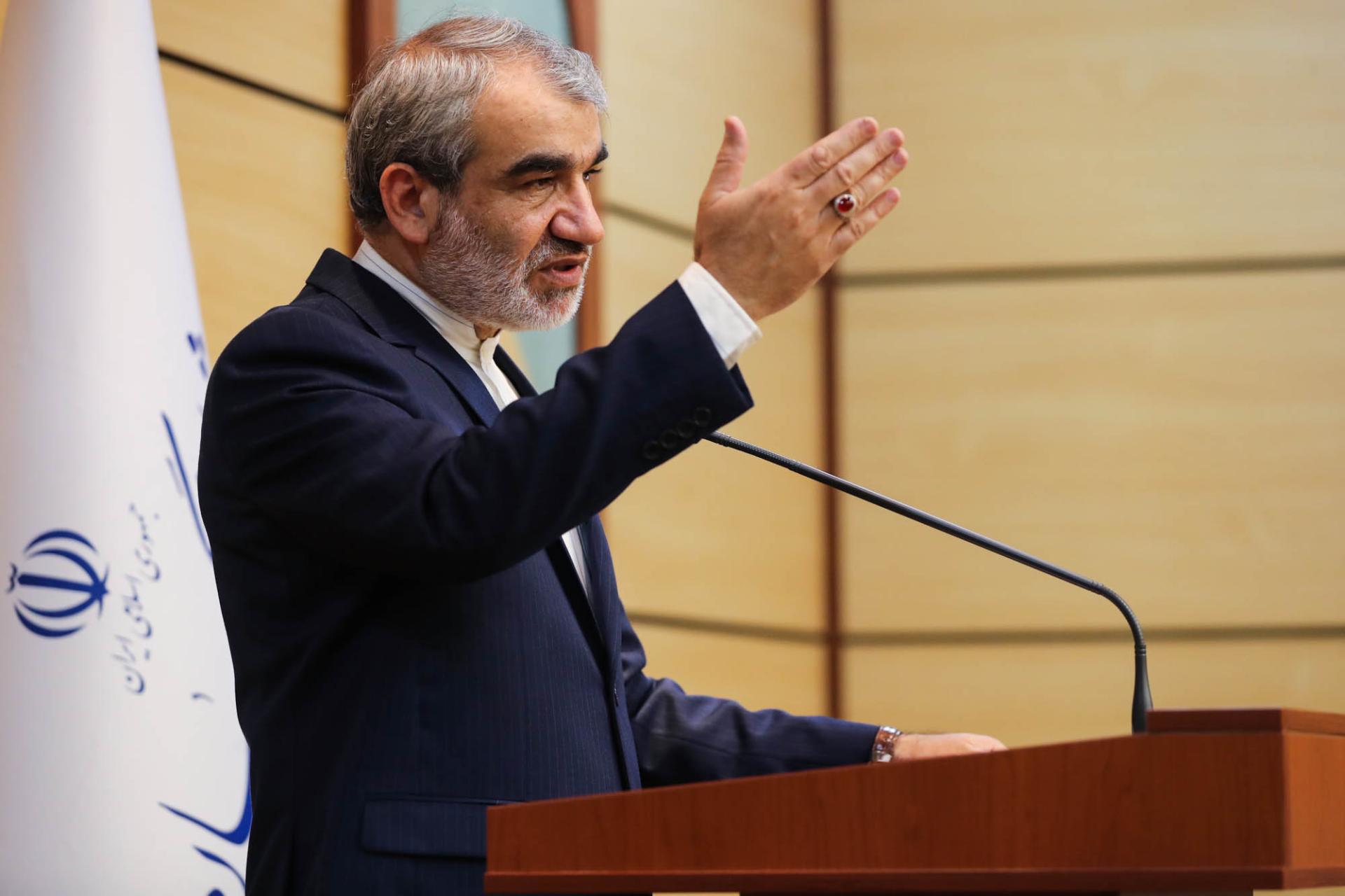 عباسعلی کدخدایی