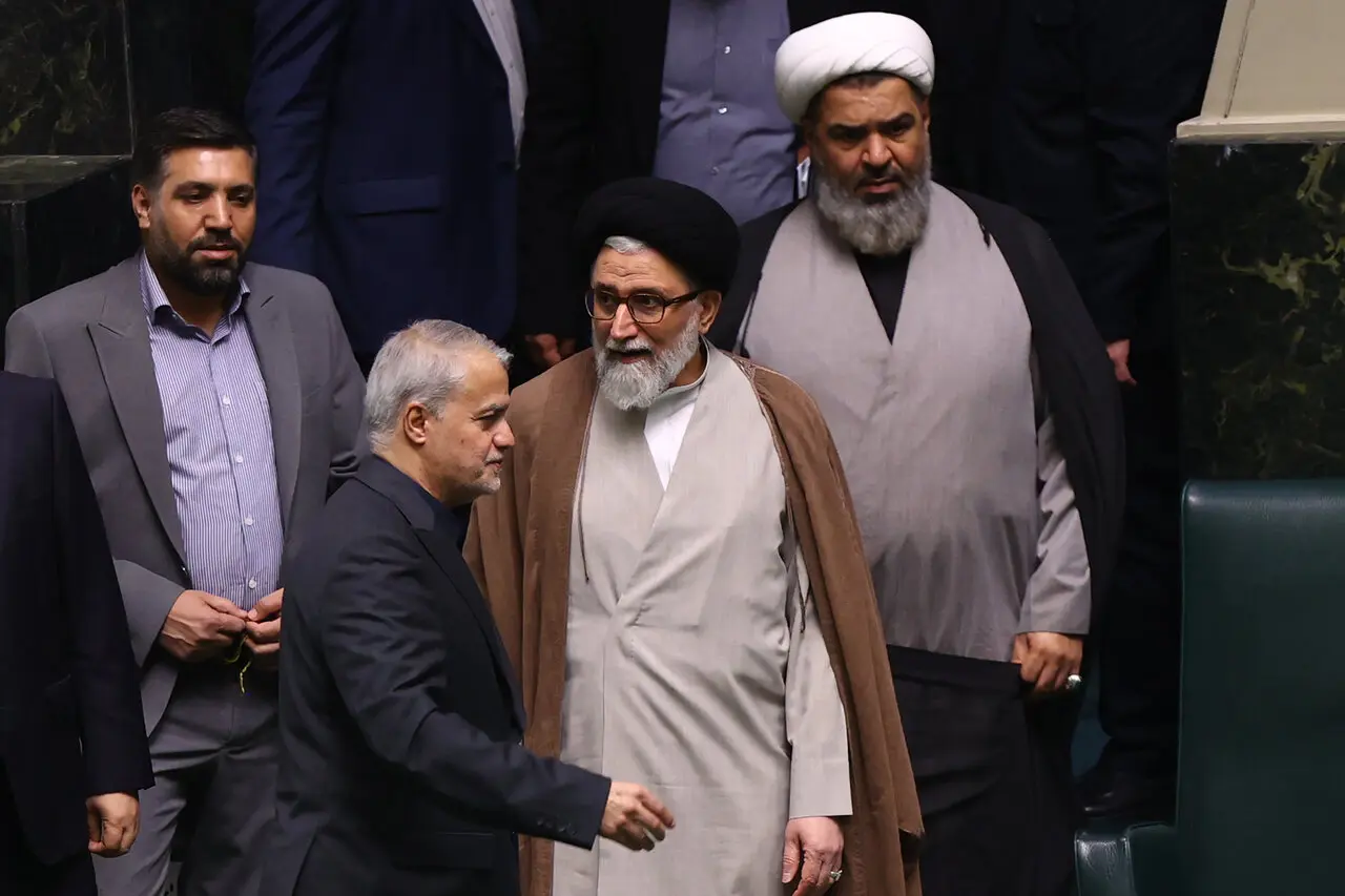 اسماعیل خطیب وزیر اطلاعات مجلس