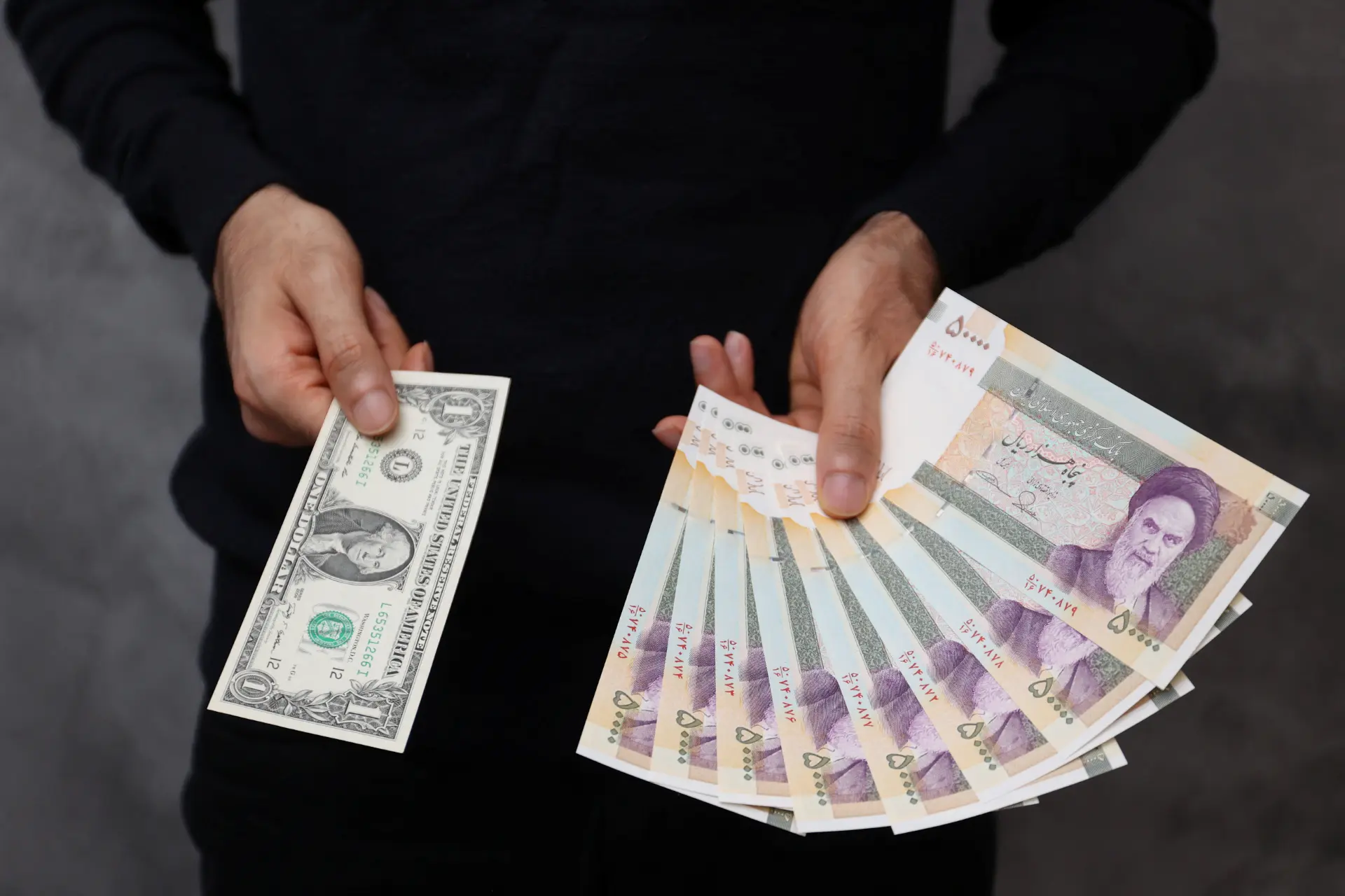دلار ریال