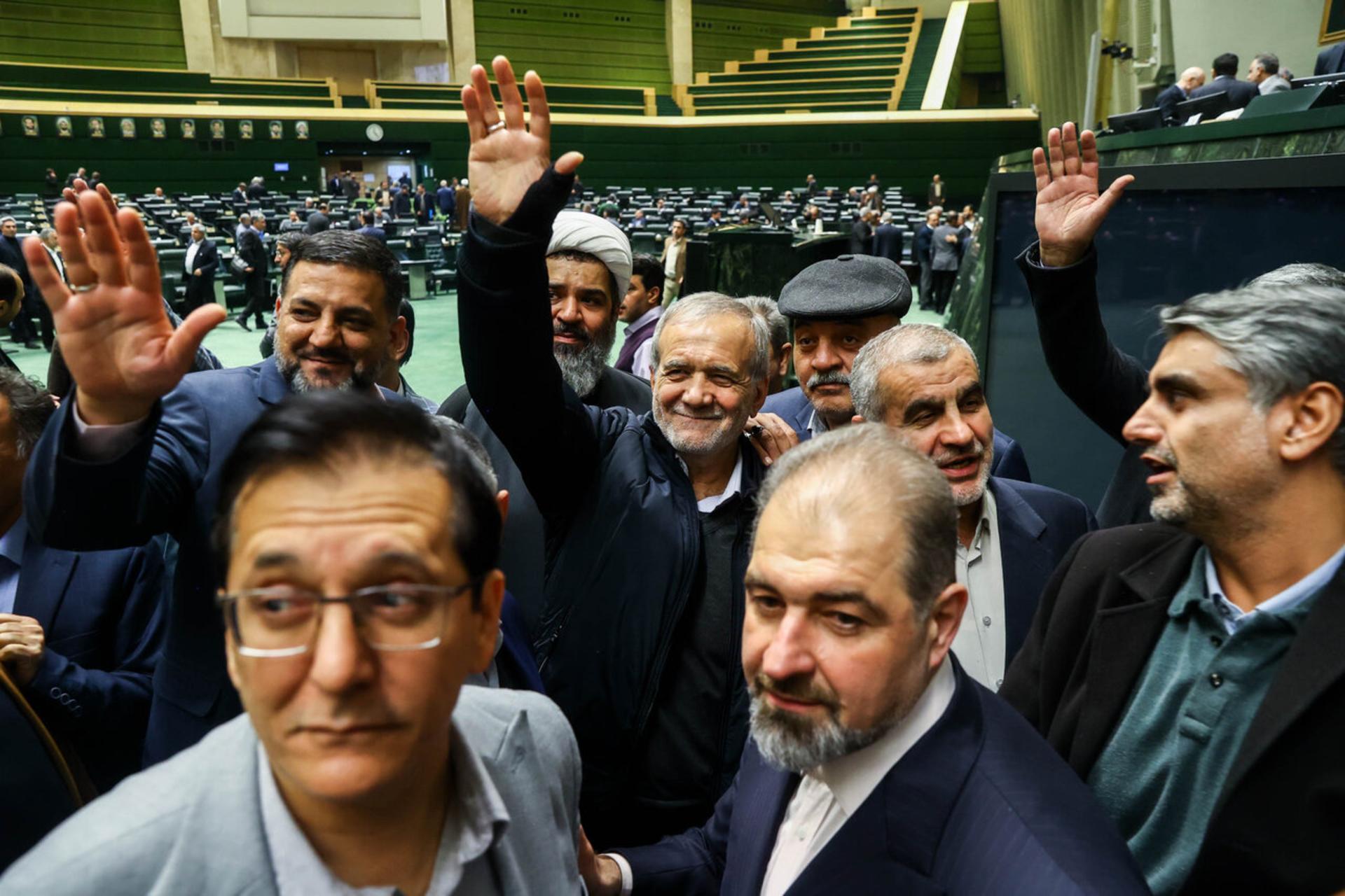 سفره ۱۲ نهاد فرهنگی در بودجه ۱۴۰۵؛ بزرگترین عدد به صداوسیما رسید