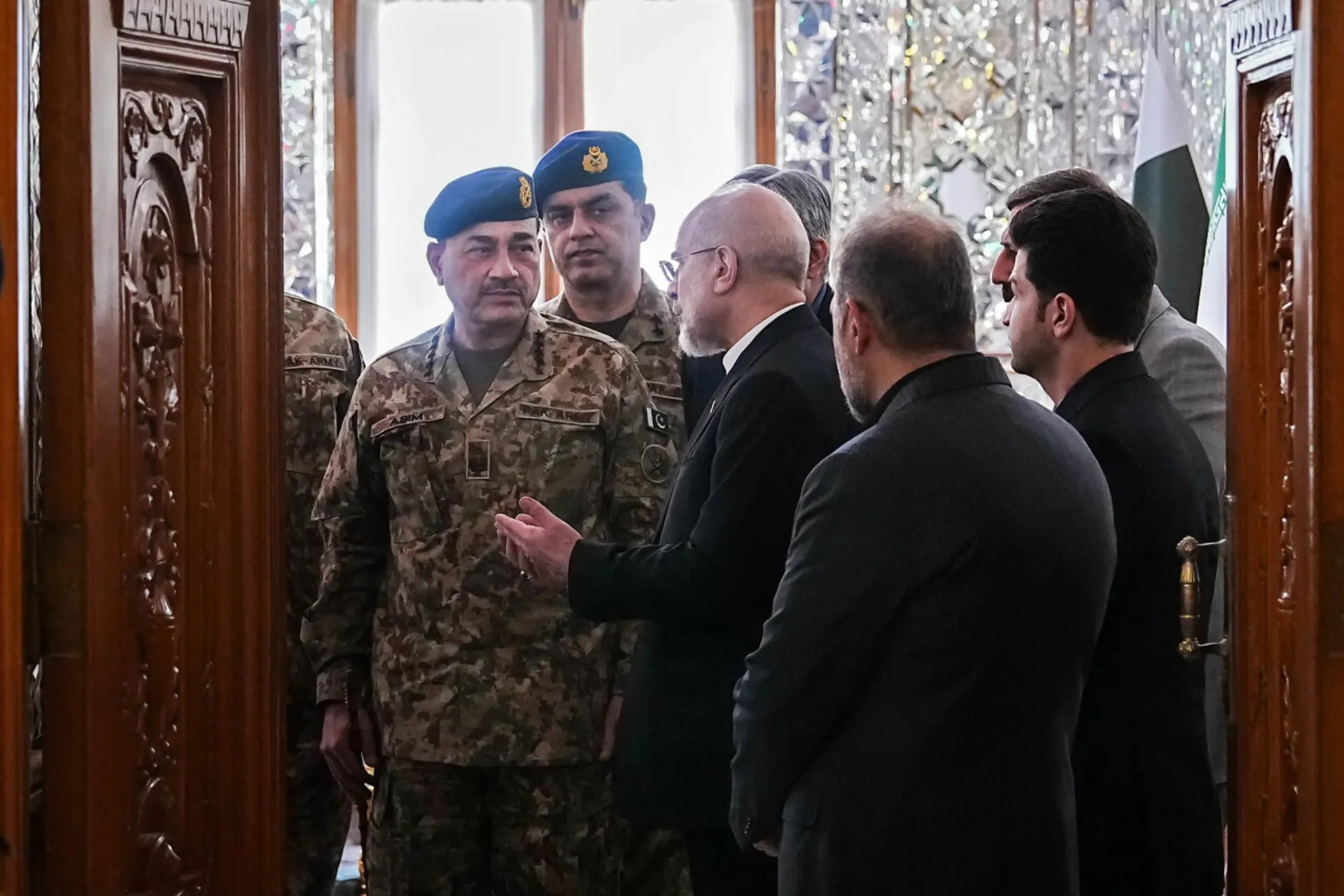 قالیباف و عاصم منیر فرمانده ارتش پاکستان