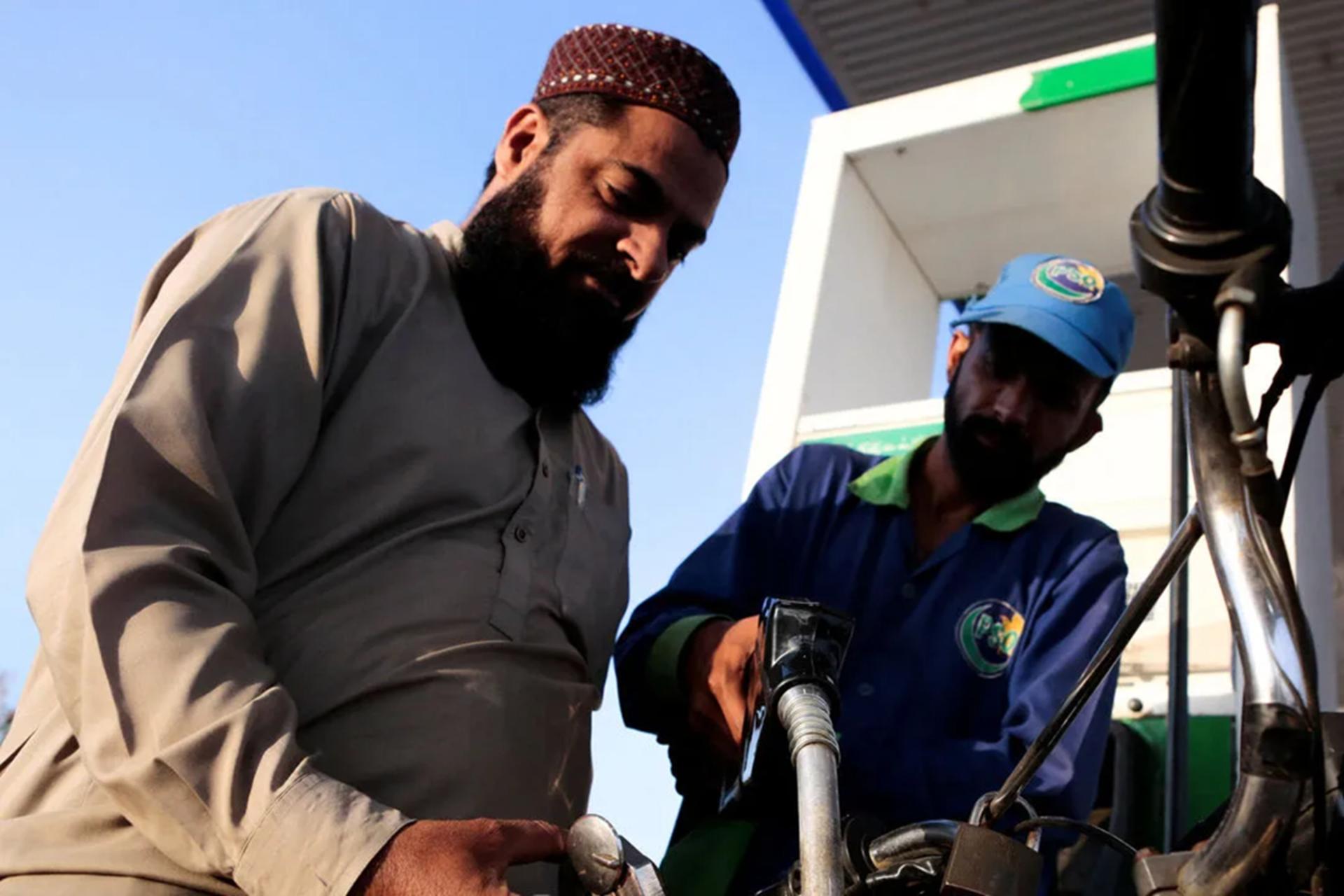 پاکستان؛ میانجی بدهکار