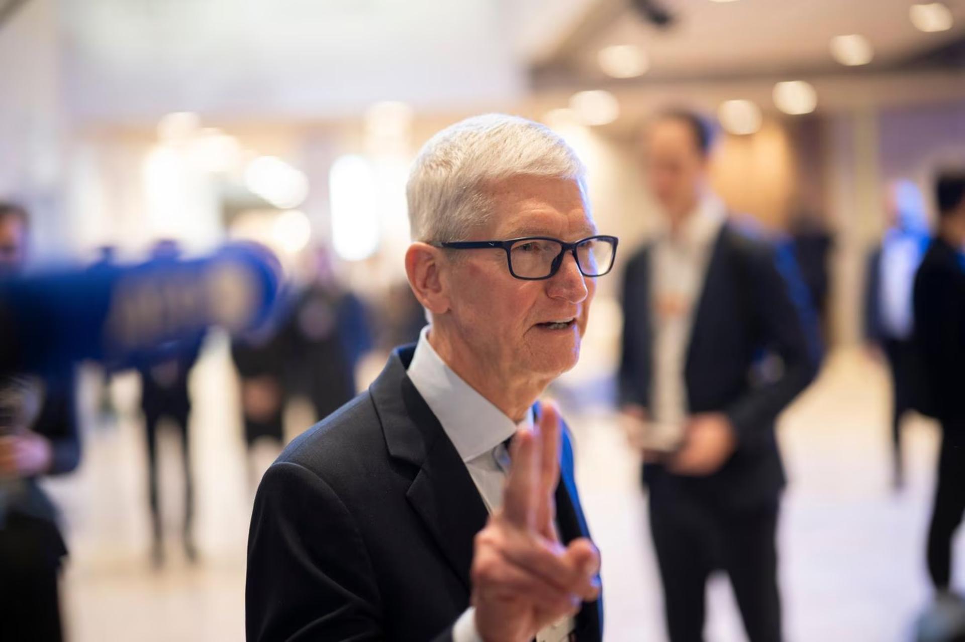 میراث تیم کوک برای اپل؛ نقش هوش مصنوعی در تغییر مدیرعامل