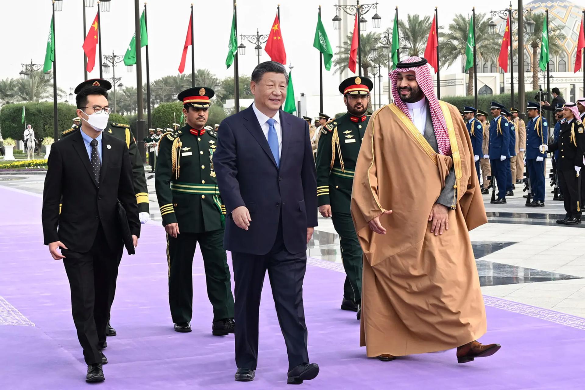 قمار ناموفق پکن؛ چرا عربستان از ایران و آمریکا همزمان شاکی است؟