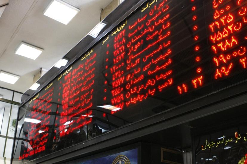 بورس دوپاره شد؛ صادرات قرمز، دارو و طلا سبز