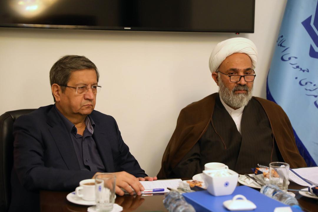 همتی در کمیسیون اصل ۹۰