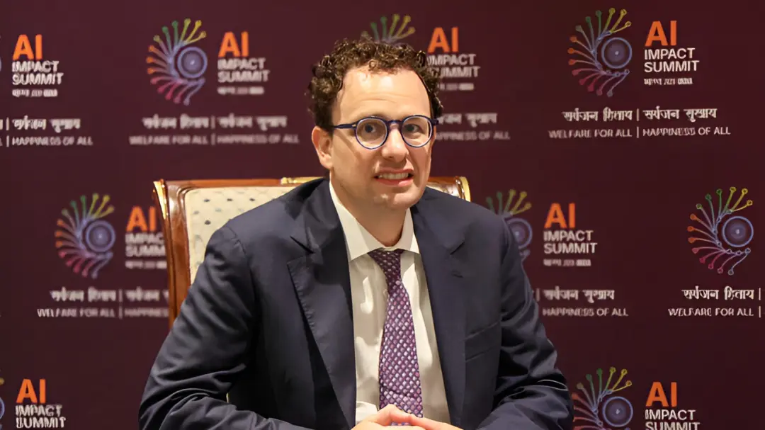 داریو آمودی مدیرعامل آنتروپیک در نشست AI Impact Summit