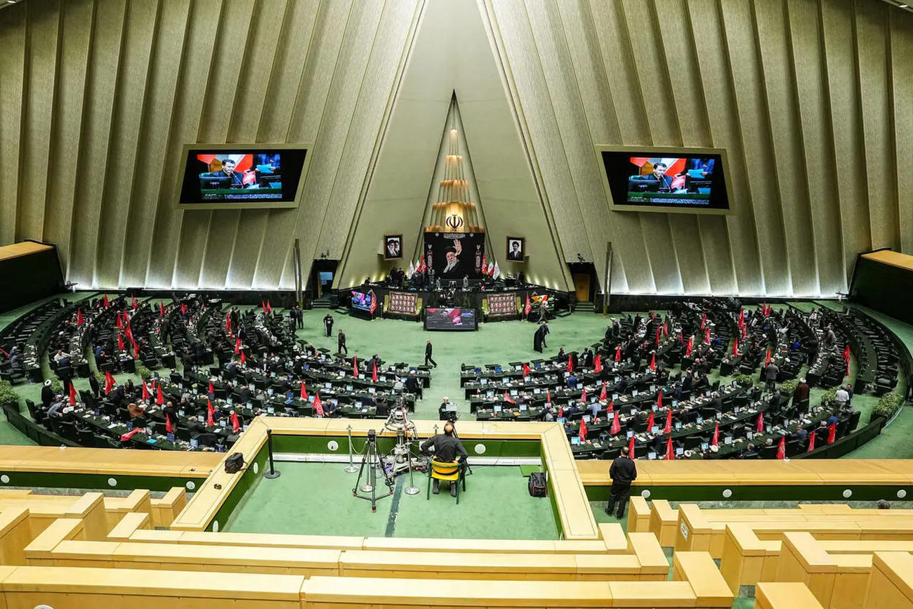 درخواست بنزینی مجلس از دولت