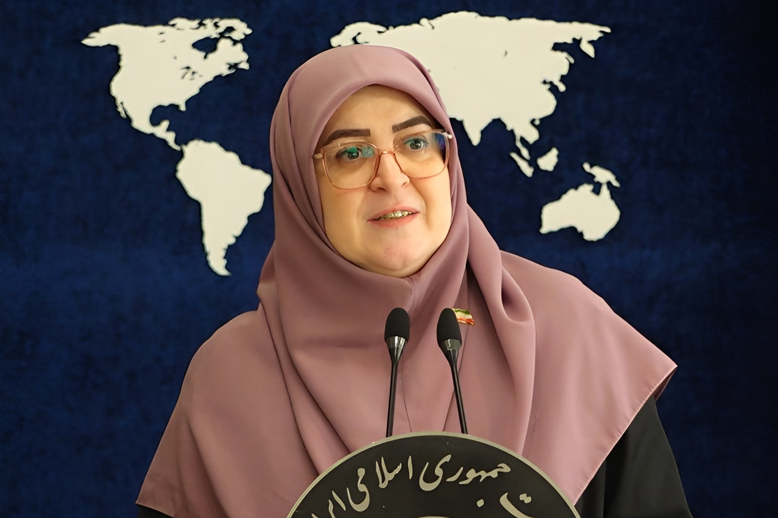 دولت: نرخ بنزین تا پایان شهریور تغییر نمی‌کند