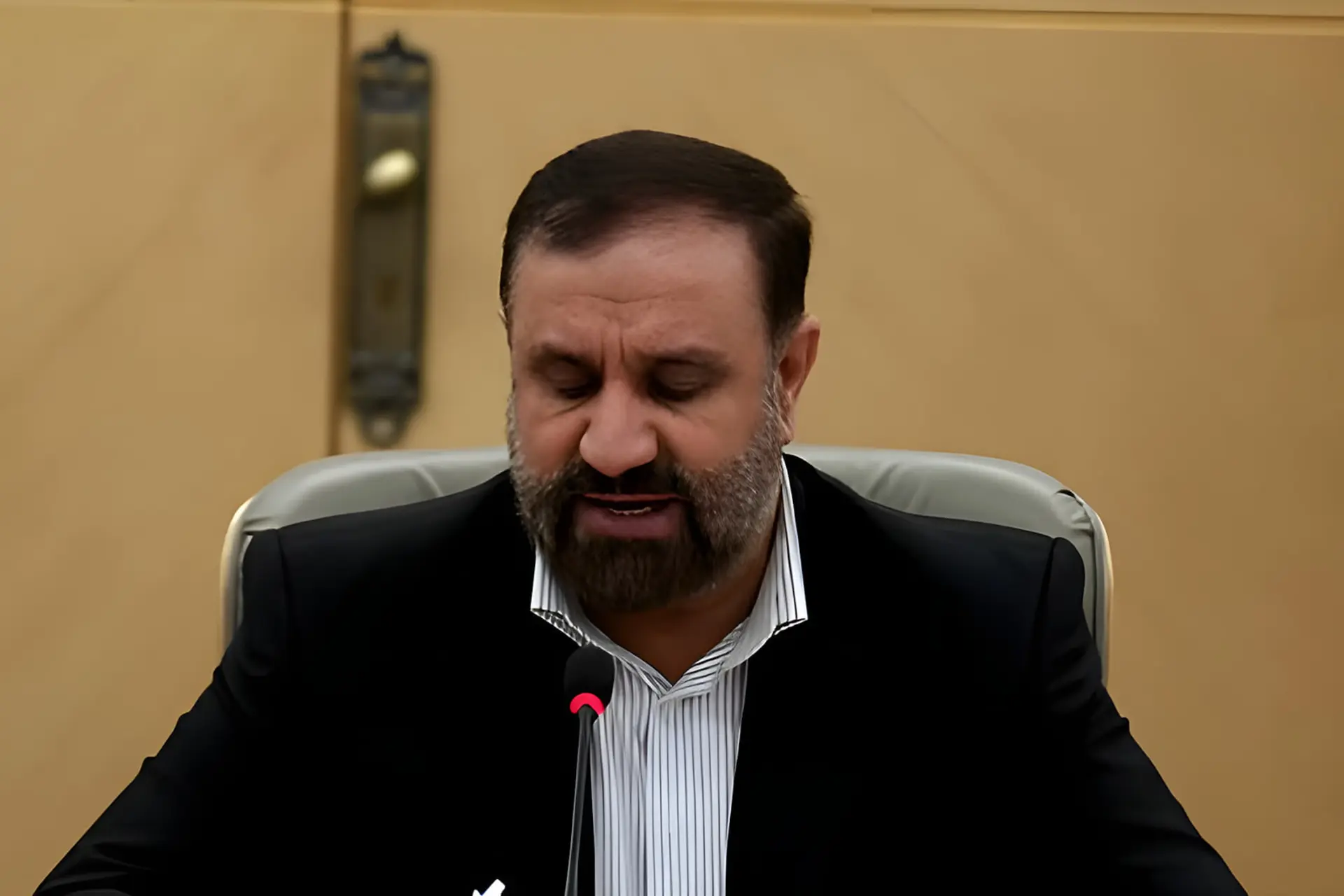 کارخانه چای دبش به ۲ بانک رسید