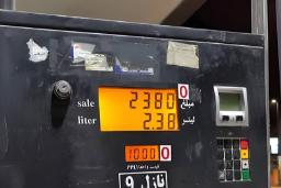 نمایشگر دیجیتال پمپ بنزین با مقدار صفر در بخش مبلغ
