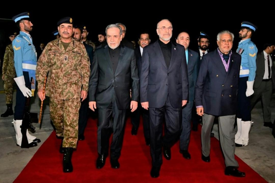 عاصم منیر