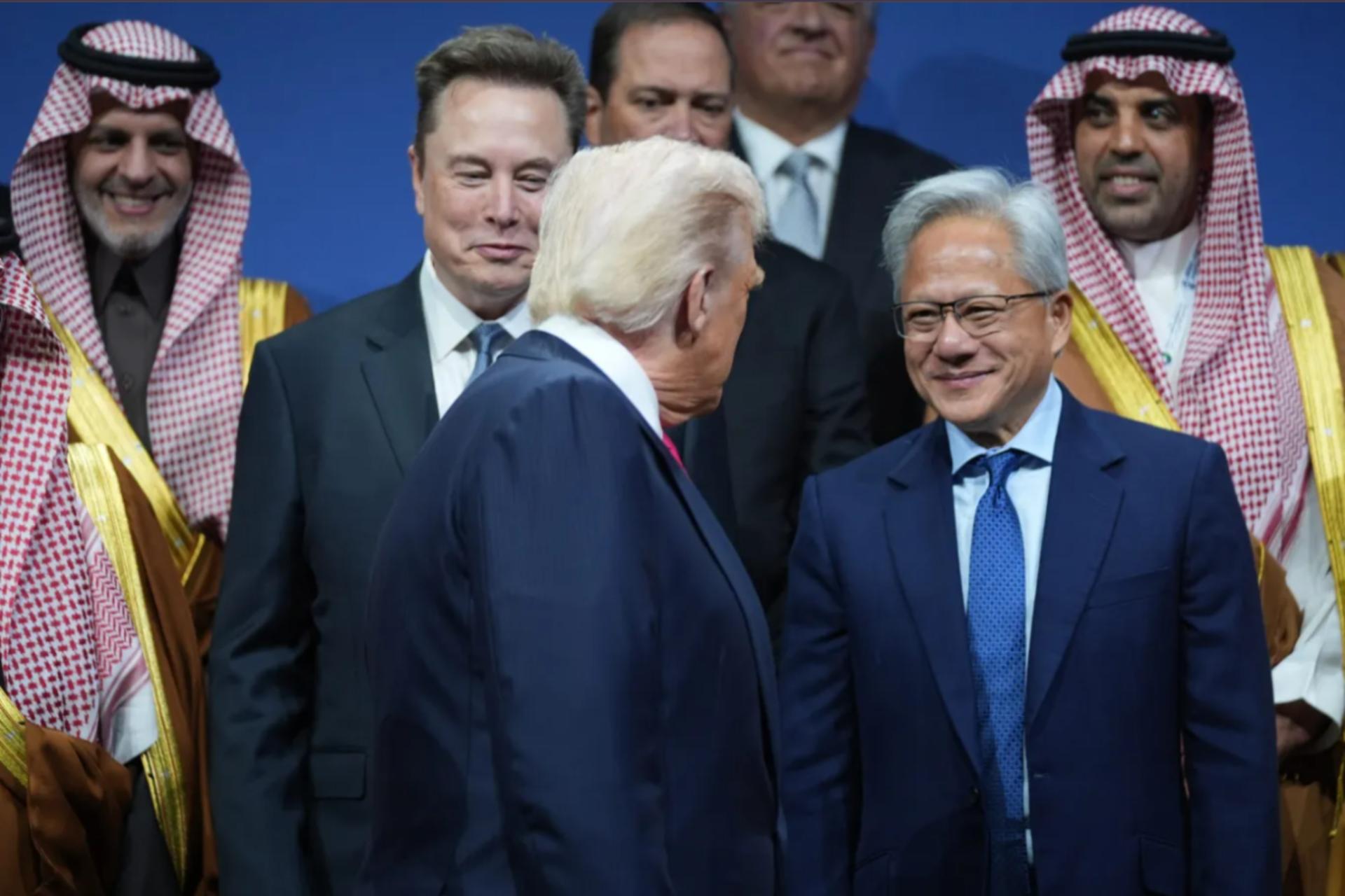 ترامپ و جن سون هوانگ