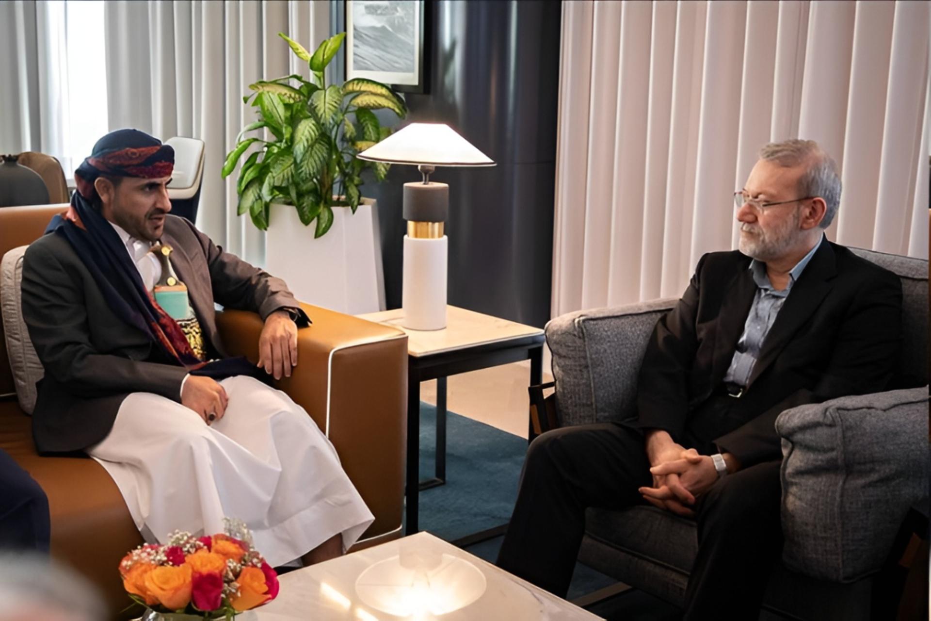 دیدار لاریجانی با سخنگوی انصارالله یمن