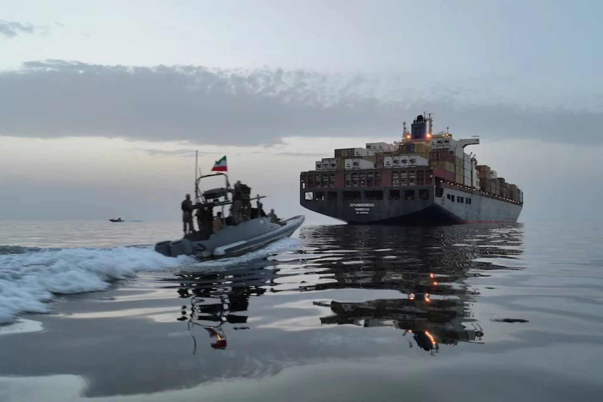 نفتکش تنگه هرمز 