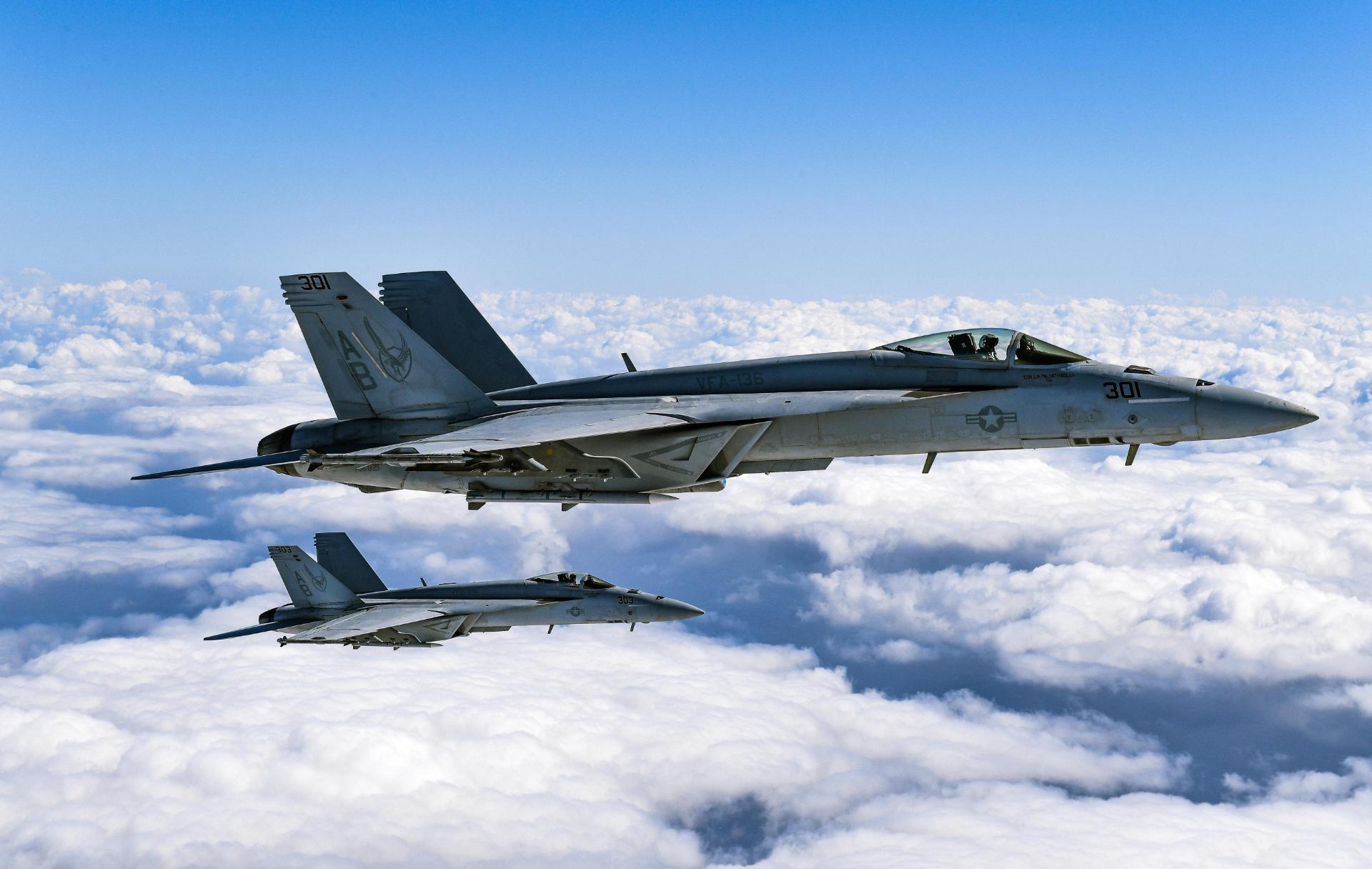 جنگنده FA-18 Super Hornet