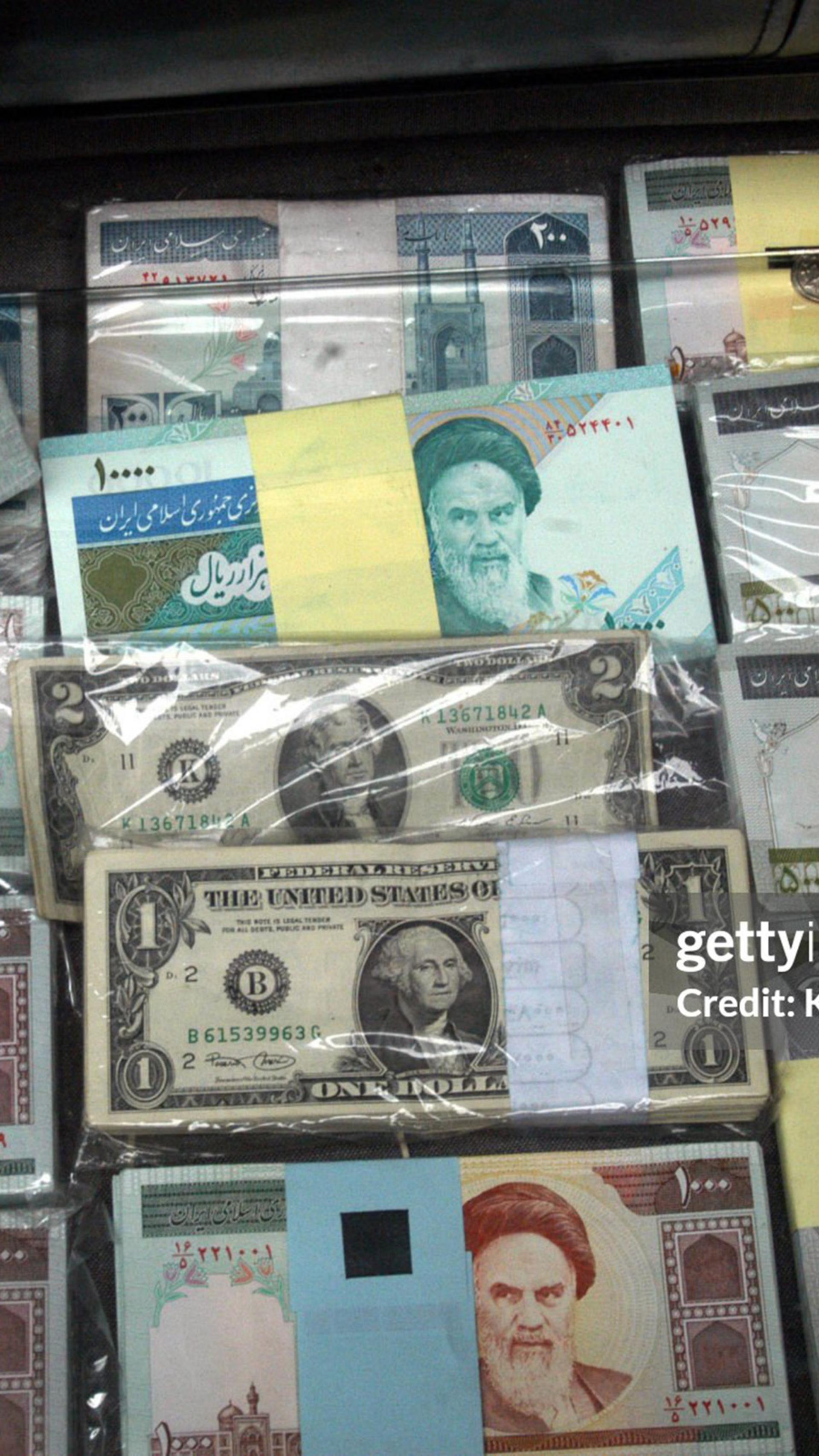 دماسنج بازار طلا، سکه و دلار امروز ۲۶ مرداد ۱۴۰۵