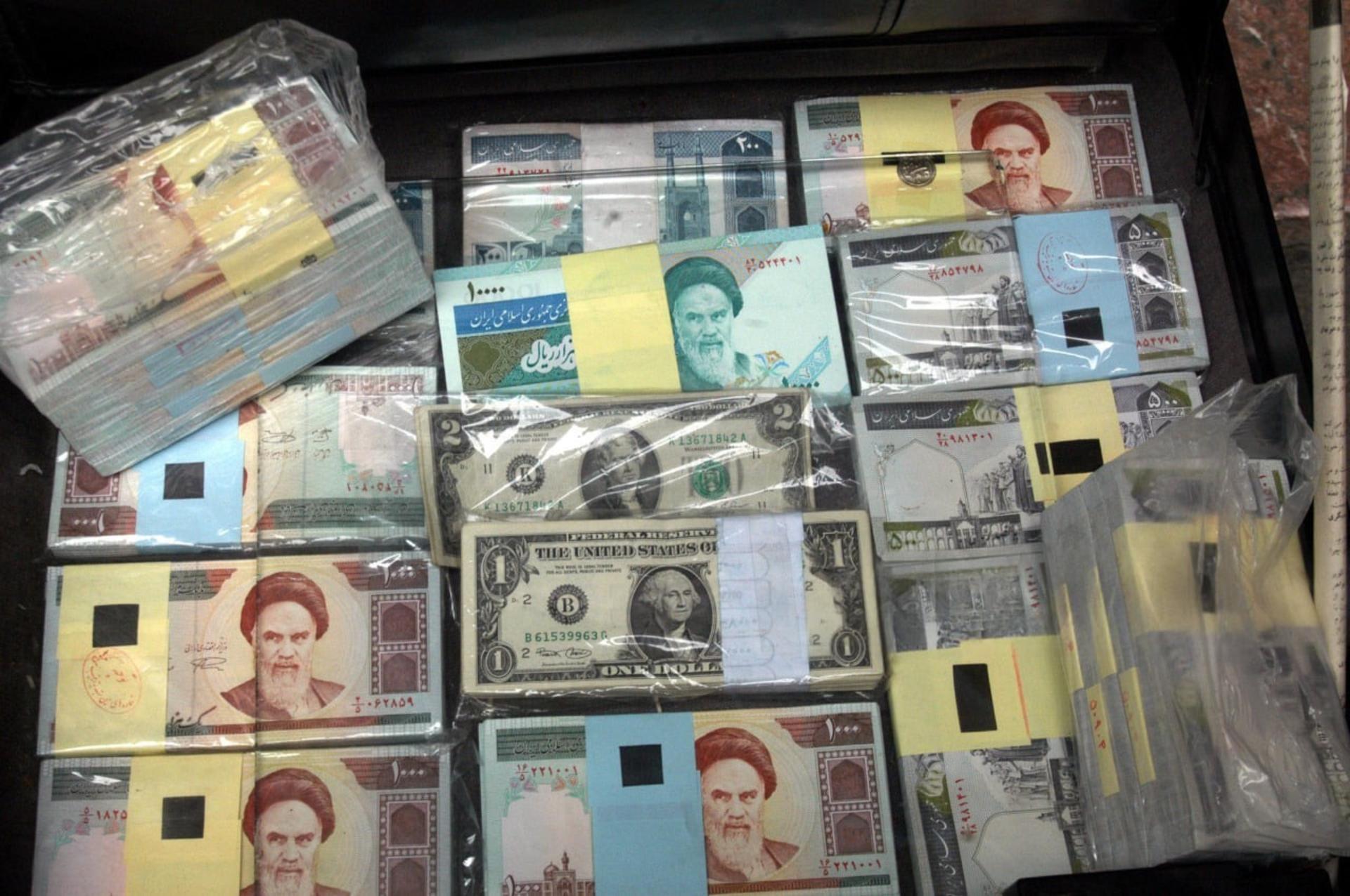 دماسنج بازار طلا، سکه و دلار امروز ۹ شهریور ۱۴۰۵