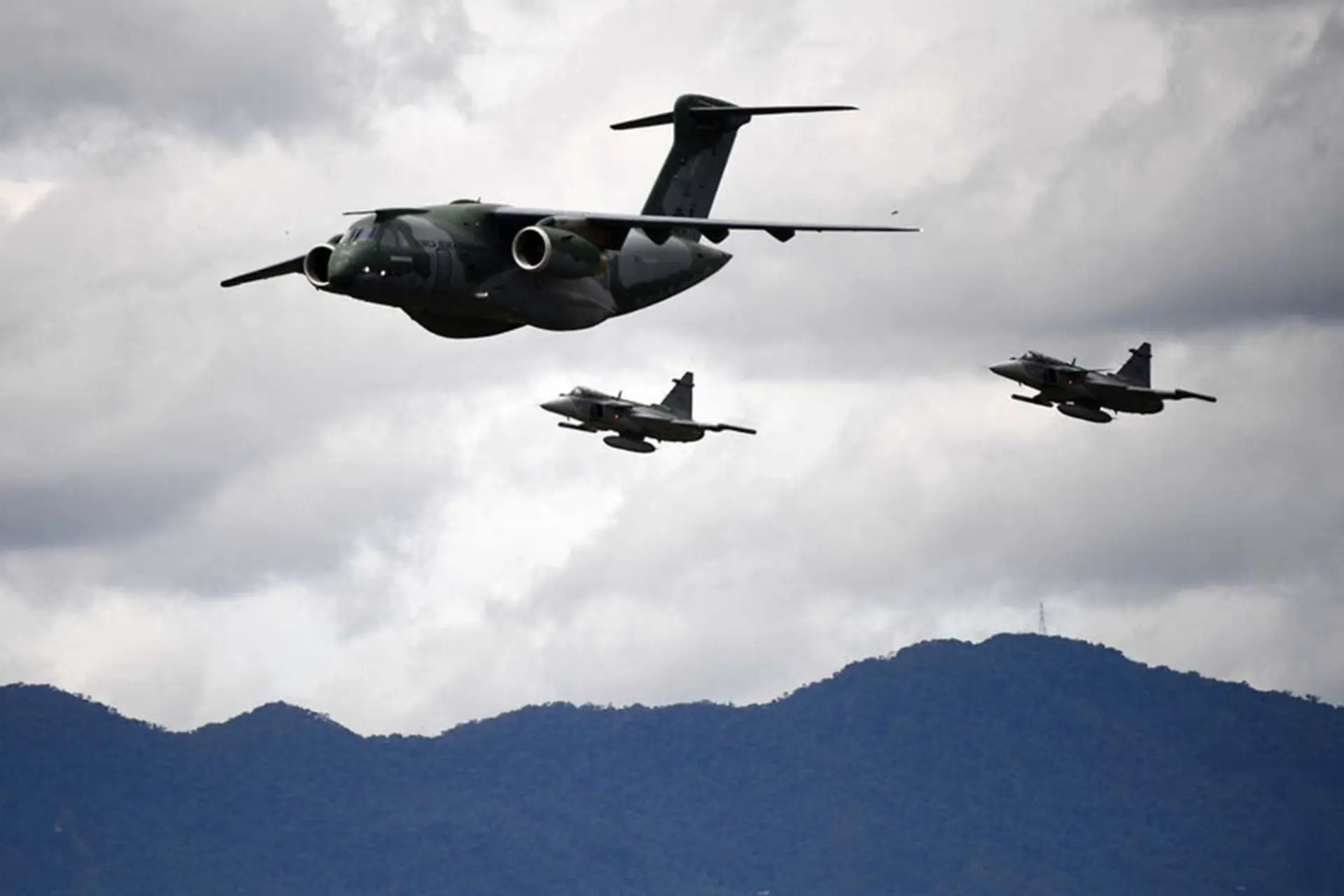هواپیمای C-390 Millennium
