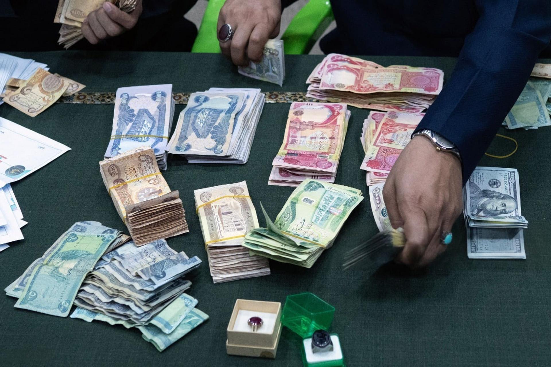 دماسنج بازار طلا، سکه و دلار امروز ۲ شهریور