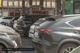 ترافیک سنگین در صف پمپ بنزین تهران