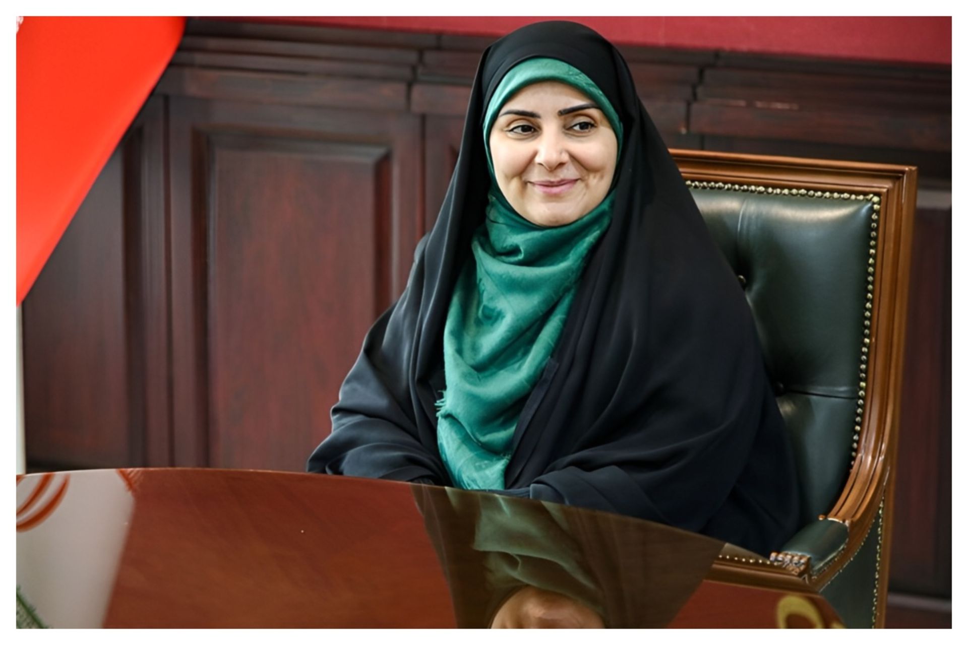 فرزانه صادق