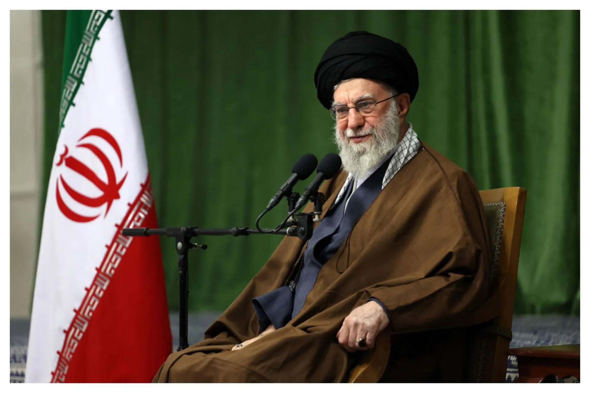 رهبر انقلاب