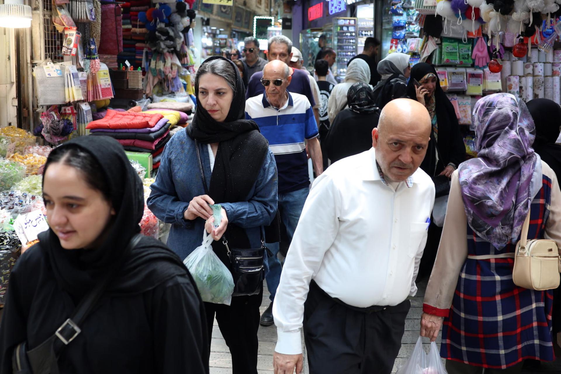 ۲۲ میلیون تومان برای هر ایرانی؛ عددی که گول‌زننده است