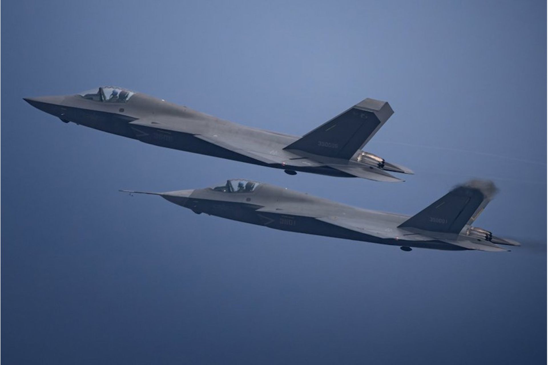 جت J-35AE