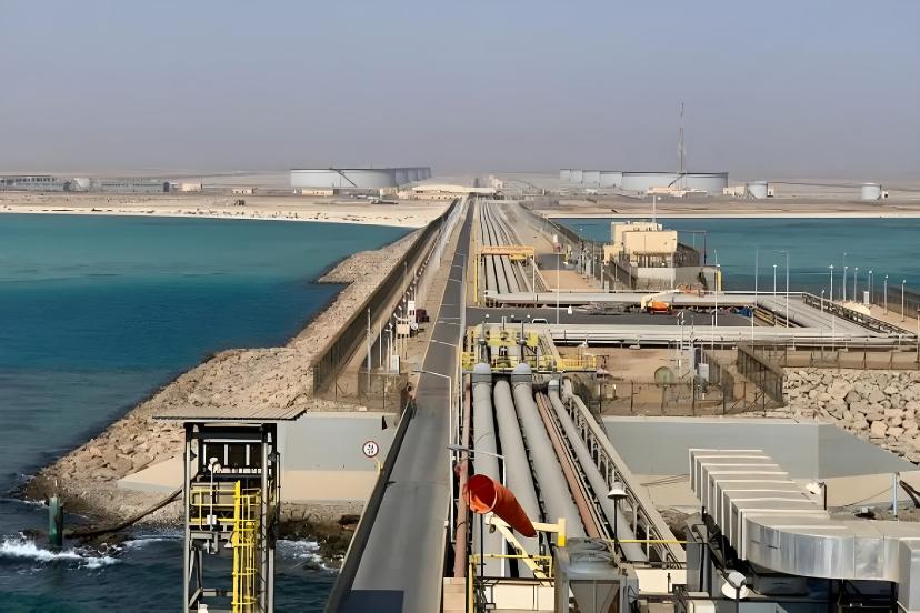 خط لوله و تاسیسات انتقال نفت در ساحل عربستان سعودی