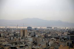 زمین تهران یا شهرستان؛ پولتان کجا بیشتر رشد می‌کرد؟