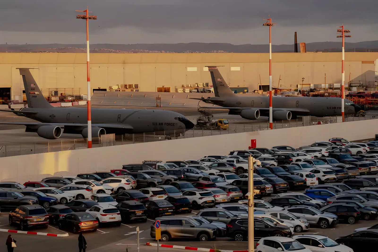 هواپیماهای بمب‌افکن استراتژیک نیروی هوایی آمریکا (US Air Force) در پایگاه هوایی